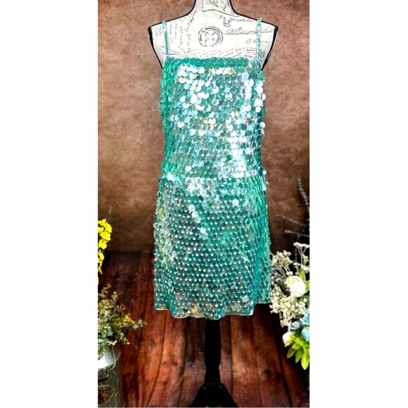 Mac Duggal Slim Strap Paillette Sequin Mini Dress Mint M - Picture 2 of 15